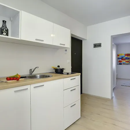 Lägenhet D&a Amphitheatre With Free Parking *