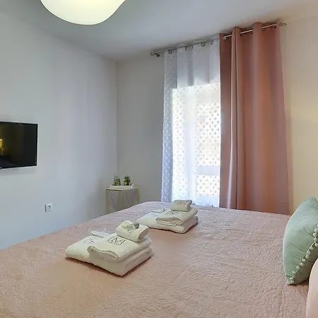 D&a Amphitheatre With Free Parking Apartman Pula