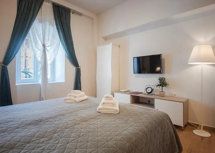 D&a Amphitheatre With Free Parking