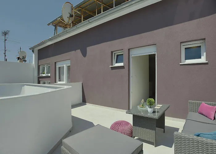 D&a Amphitheatre With Free Parking *