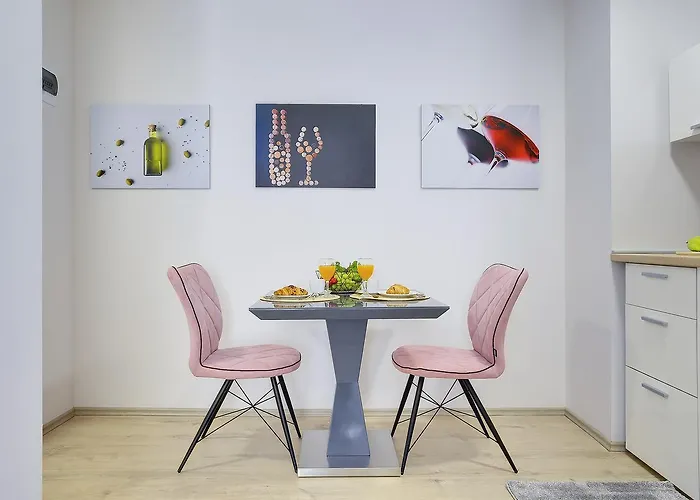 D&a Amphitheatre With Free Parking * Πούλα